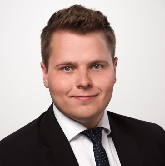 dr n. med. i n. o zdr. Michał Rząd